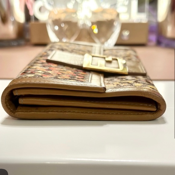 SOLD RARE Fendi Zucca Print Floral Wallet - Picture 3 of 10